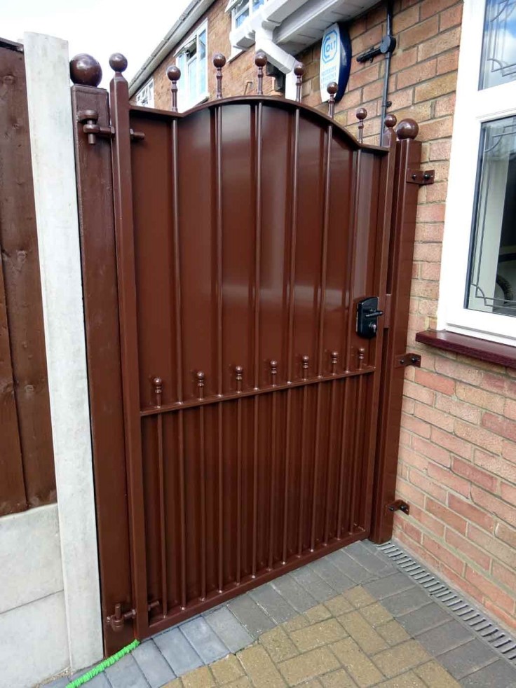 SG 39 SIDE GATE WITH BACKING